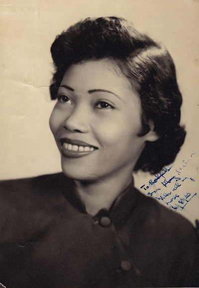 Hannah Lowe, writer, author, poet, academic, mentor, UK, The Woman in the Chinese Collar, Old Friends, Rock, Bird, Butterfly, The Kids